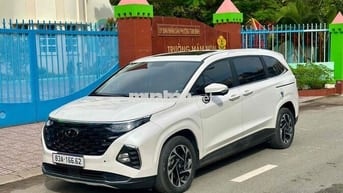 Hyundai Custin 2023 1.5 Đặc biệt - 19000 km