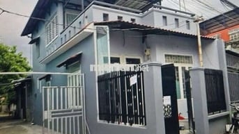 Cho thuê nhà 
 gần ngã ba ông xã gần chợ đường đoàn thị kia dĩ an