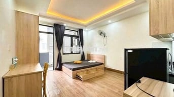 Căn Hộ Dịch Vụ Mới 100% - Bancol thoáng mát- cách Bà Chiểu chỉ 5'