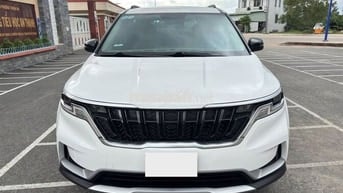 Kia Carnival Luxury 2.2D  2023  - 60 nklm