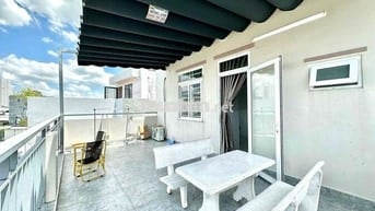 Giảm Giá Phòng Ban Công 35m2 Siêu Rộng Gần Bùi Đình Tuý Hàng Xanh