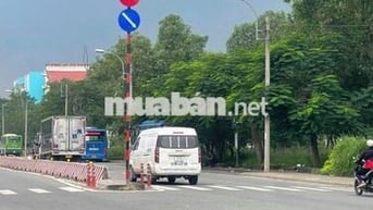 BÁN NHÀ XƯỞNG 3000M2-GIÁ 12 TỶ-KCN LÊ MINH XUÂN-BÌNH CHÁNH-GIÁ TỐT