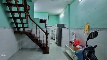 Cho thuê nhà Nguyên Căn – Trần Văn Đang, P.11, Q.3. 8,5 triệu