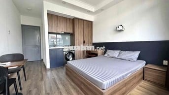 Phòng Ban Công Thoáng full nội thất 35m2 ngay Trường Sa, Phú Nhuận