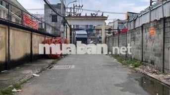 Nhà mặt tiền 64,4 m2, 2 PN đường số 3 Linh Xuân Thủ Đức