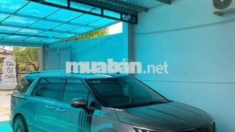 Kia Carnival 2023 Signature 2.2D - 46000 km