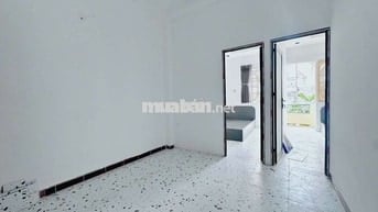 CĂN HỘ 2 PHÒNG NGỦ RIÊNG BIỆT CỬA SỔ BAN CÔNG FULL NỘI THẤT MỚI 100%