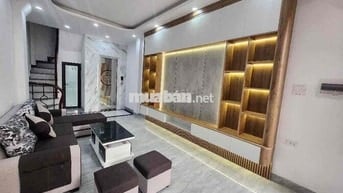 B.ÁN NHÀ MỚI VỀ Ở NGAY,DT:32M x 6 T