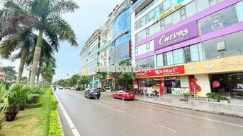 Nhà Mặt Tiền Siêu Rộng hơn 11m ( Lô đầu ve hiếm )