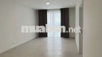 Cho thuê căn hộ chung cư 3PN mặt tiền Quốc Lộ 13