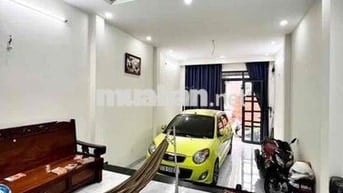 Đường 8m thông. DT 4x17. Nhà 2 tầng. Cạnh Bến Xe Miền Tây. Giá 4,x tỷ