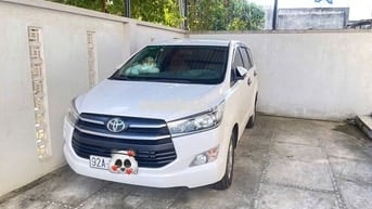 Toyota Innova 2019  - 28000 km