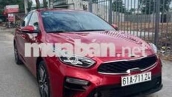 Kia Cerato 2019 2.0 AT Premium - 35000 km