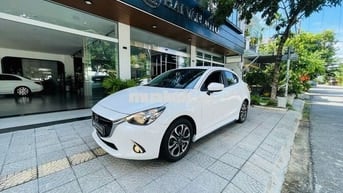 Mazda 2 2016  1.5 AT Sedan - 120000 km