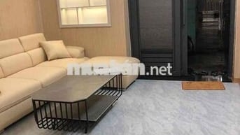 Siêu hiếm! Căn hộ tập thể tầng 1 phố Tân Mai, 2 ngủ , full nội thất ..