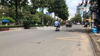 Bán nhà MẶT TIỀN KINH DOANH trung tâm P Tân Hiệp 233m2 giá chỉ 6tỷ990.