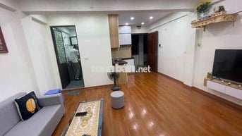 Bán nhà tập thể phố Giải phóng nhà đẹp 2 thoáng ở ngay sổ to 60m tầng