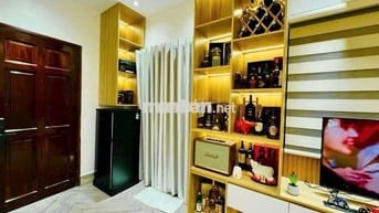 Cần bán gấp nhà 8p full nội thất