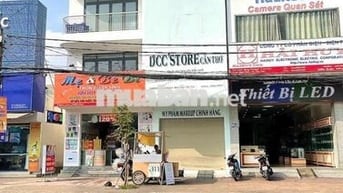 Cho thuê nhà mặt tiền đường cách mạng tháng 8 gần cellphones