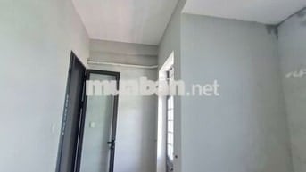 Nhà 3 tầng, mặt bằng trước và sau kinh doanh + các tầng để ở