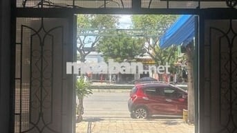 MT CÙ CHÍNH LAN SÁT CHỢ GẦN HUỲNH NGỌC HUỆ