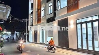 Nhà Mặt Tiền 235 Đồng Văn Cống thổ cư hoàn công