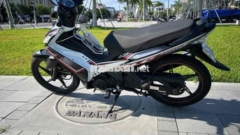 ex tự động xuống áo