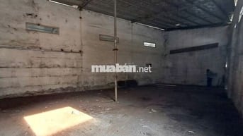 Cần cho thuê gấp kho với giá rẻ diện tích 160m2 ở Nguyễn Bình