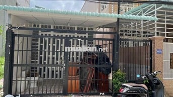 Bán dãy nhà trọ 5p diện tích rộng thu nhập ổn định- gần Đại học Y Dược