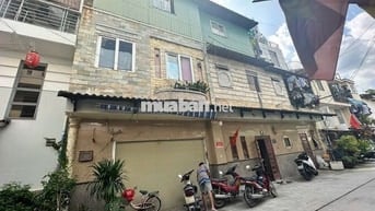 Bán Nhà Hẻm Ô Tô 8M Hương Lộ 3 Bình Tân, 3 Lầu, 3 PN Nhỉnh 3 Tỷ TL