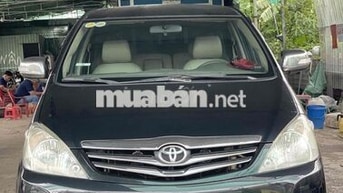 Toyota Innova 2011 V - 127000 km