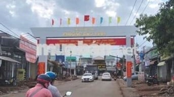 BÁN ĐẤT MẶT TIỀN NHỰA  GẦN DỰ ÁN NÚI CHỨA CHAN GIA LÀO