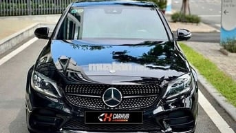Mercedes Benz C300 AMG 2021 - 32000 km