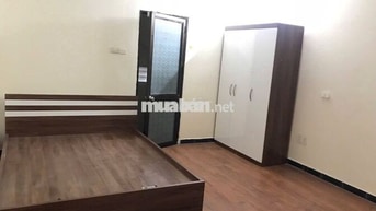 Cho thuê phòng khép kín phố Yên Phụ - Tây Hồ 3.6tr/tháng