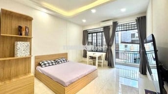 PHÒNG BAN CÔNG TÁCH BẾP - NGAY QUẬN 1 - CHỢ BÀ CHIỂU