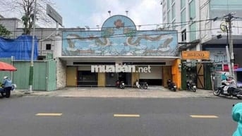 Cho thuê nhà MT Ngô Quyền Q5 – 12x28m, 1 trệt 1 lửng – Giá 150tr