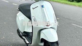 Vespa Sprint biển số tiến siêu đẹp. phong thuỷ