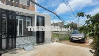 nhà 2 mặt tiền sổ hồng riêng hoàn công