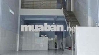 cho thuê nhà thích hợp vừa ở vừa làm kho chứa hàng