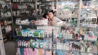 🚨 SANG NHƯỢNG SHOP MỸ PHẨM 2 MẶT TIỀN 🚨