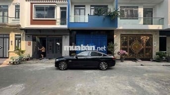 BÁN ĐẤT KHU PHÂN LÔ HỒ VĂN LONG 50.2M NGANG 5.5M HẺM XE HƠI