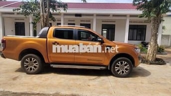 Ford Ranger 2015 Wildtrak 3.2L 4x4 AT - 180000 km
