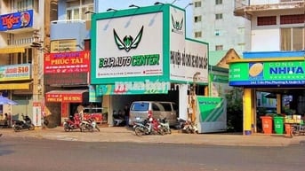 Cho thuê nhà MT Trần Phú Q5 – DT lớn 6.5x45m, nở hậu 12m – Giá chỉ 190