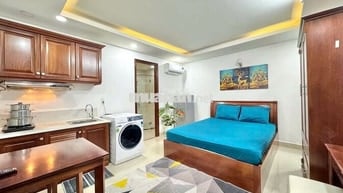 CĂN HỘ FULL NỘI THẤT NGAY BỜ KÈ HOÀNG SA CÓ CỬA SỔ, THANG MÁY, BẢO VỆ