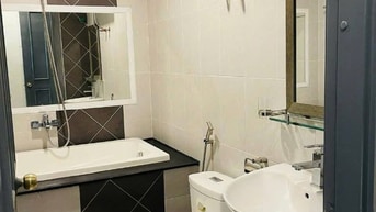  Satra Eximland- Phan Đăng Lưu-P1- Phú Nhuận  3p ngủ,NTCB, 22tr/th
