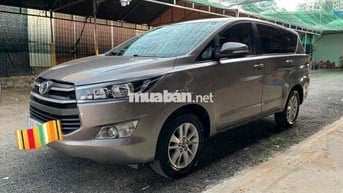 Toyota Innova 2017 2.0G - 68000 km