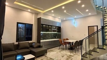 CẦN BÁN NHÀ 3 TẦNG 2 MẶT TIỀN KIỆT HOÀNG VĂN THÁI,LIÊN CHIỂU,ĐÀ NẴNG
