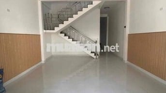 cho thuê nhà 2 tầng 3pn/2wc mặt tiền tân thái