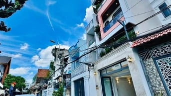 ⭐️Siêu phẩm 5 Lầu tuyệt đẹp THANG MÁY CAO CẤP hẻm 7m Nguyễn Văn Khối