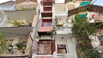 Bán nhà 5 tầng Hẻm 43  Đ. Cộng Hòa P.4 Tân Bình giá 10.8 tỷ TL
